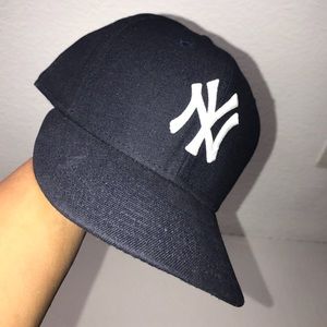 New York Yankees - New Era Fitted - 7 3/8